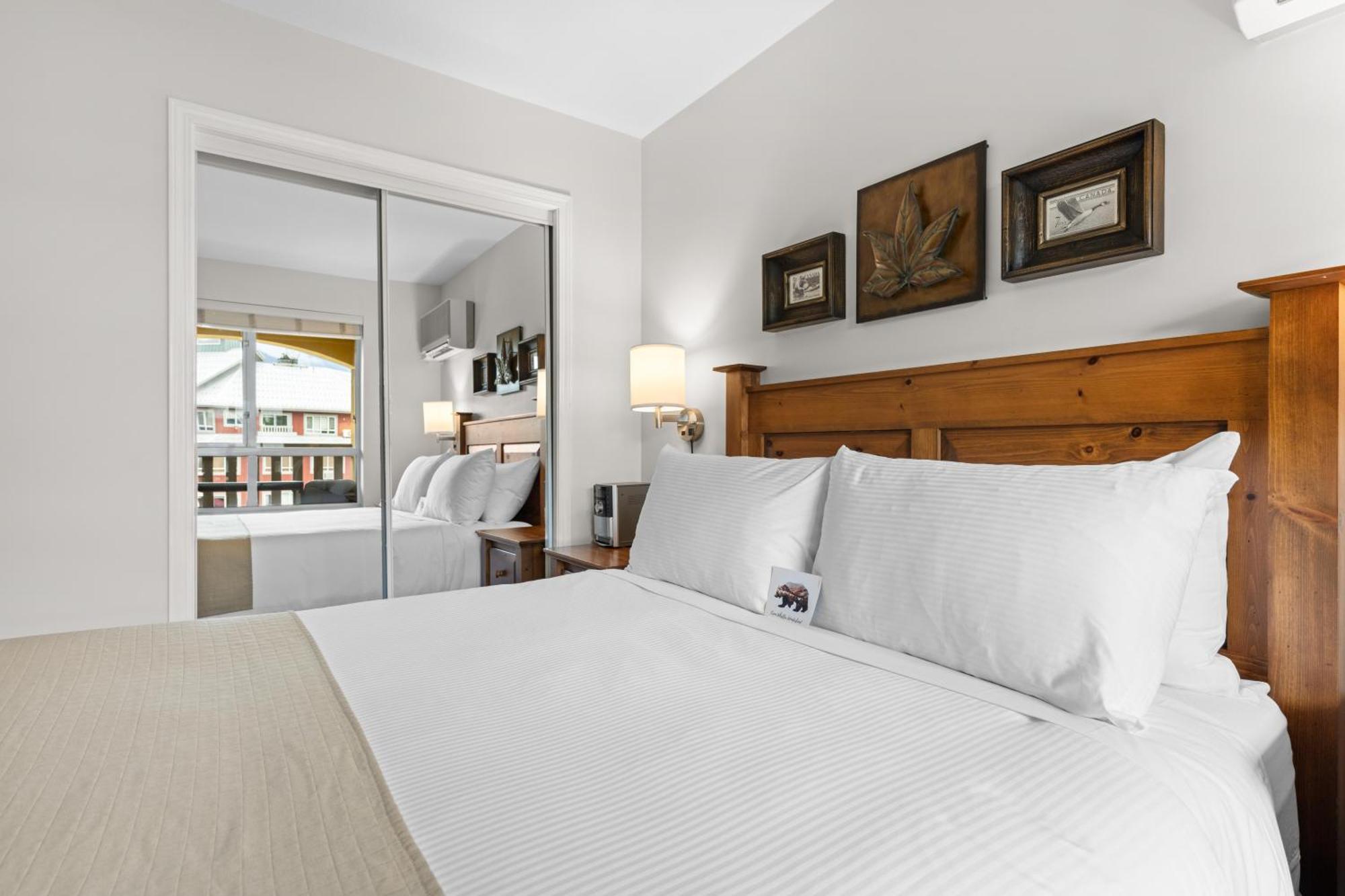 Bear Lodge One Bedroom By Mva Вістлер Екстер'єр фото